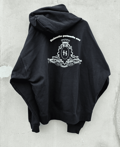 Hoodie Main Quest